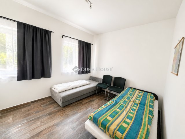 Kiadó ikerház, albérlet, Tömördön 250 E Ft / hó, 5 szobás
