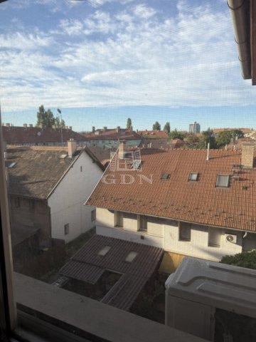 Eladó téglalakás, Budapesten, X. kerületben 58 M Ft, 1+1 szobás