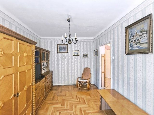 Eladó téglalakás, Vácon 89 M Ft, 4 szobás