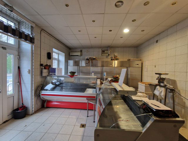 Eladó üzlethelyiség, Jánosházán, Berzsenyi utcában 14 M Ft