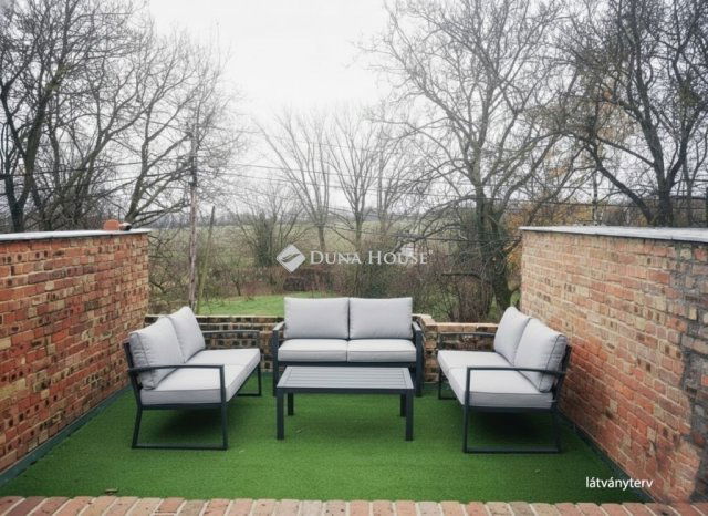 Eladó téglalakás, Perbálon 85 M Ft, 4 szobás