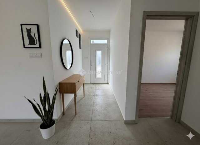 Eladó családi ház, Kecskeméten 85 M Ft, 4 szobás