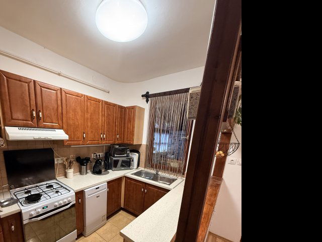 Eladó családi ház, Gyulán 70 M Ft, 4 szobás