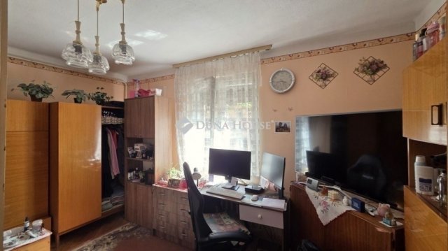 Eladó családi ház, Gyálon 84 M Ft, 4 szobás