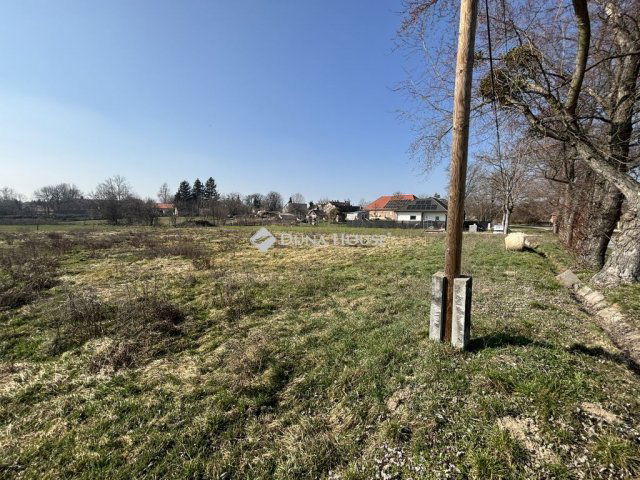 Eladó telek, Kömlődön 12 M Ft / költözzbe.hu