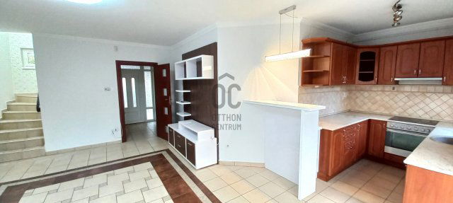 Kiadó sorház, albérlet, Debrecenben 400 E Ft / hó, 3 szobás