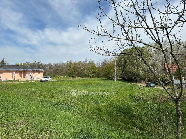 Eladó telek, Szegeden 32.5 M Ft / költözzbe.hu