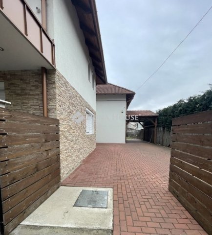 Eladó téglalakás, Budapesten, IV. kerületben 220 M Ft, 5 szobás