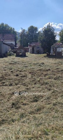 Eladó családi ház, Badacsonytomajon 45 M Ft, 2 szobás