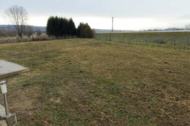 Kiadó ipari ingatlan, Zalacsányon 200 E Ft / hó