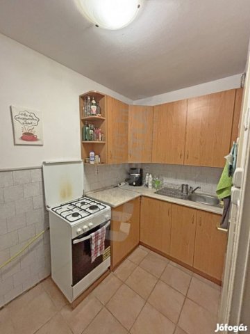 Kiadó panellakás, albérlet, XI. kerületben, Etele úton