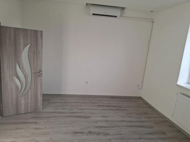 Eladó téglalakás, Békéscsabán 31.9 M Ft, 2 szobás