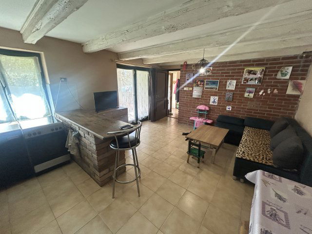 Eladó családi ház, Szennán 30.5 M Ft, 3 szobás