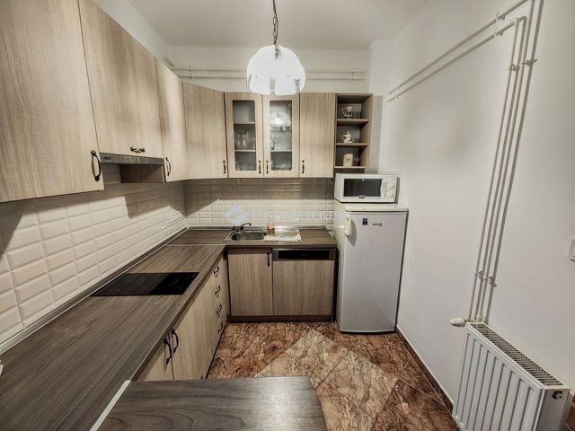 Eladó családi ház, Szegeden 69.9 M Ft, 4 szobás