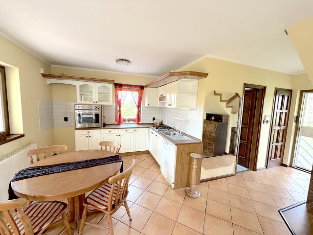 Eladó családi ház, Siófokon 126.9 M Ft, 3 szobás