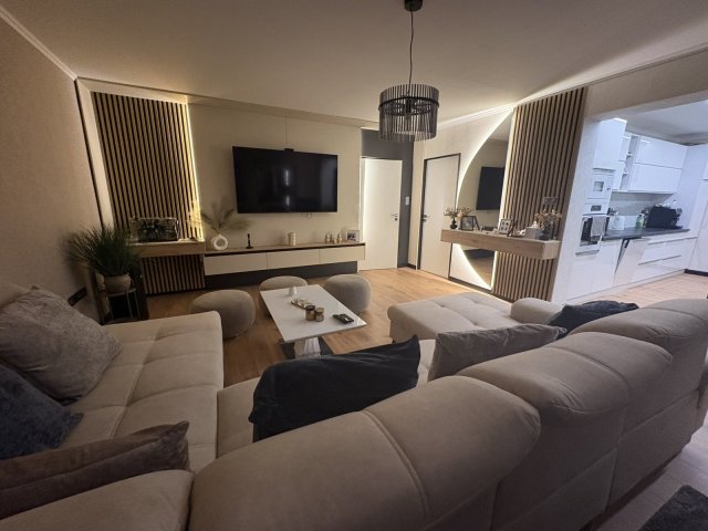 Eladó családi ház, Szarvason, Petőfi utcában 174 M Ft