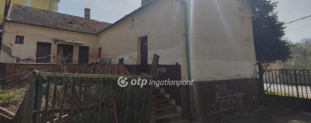 Eladó családi ház, Jánosházán 10.79 M Ft, 3 szobás