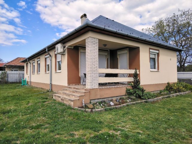 Eladó családi ház, Nagytályán 90 M Ft, 4 szobás