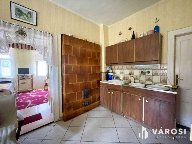 Eladó családi ház, Enyingen 25 M Ft, 2+1 szobás