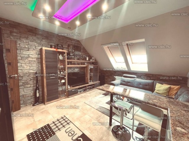 Eladó téglalakás, Fóton 69.99 M Ft, 2 szobás