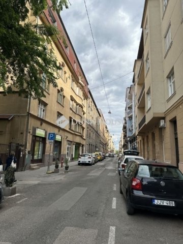 Eladó téglalakás, Budapesten, XIV. kerületben 129 M Ft, 3 szobás