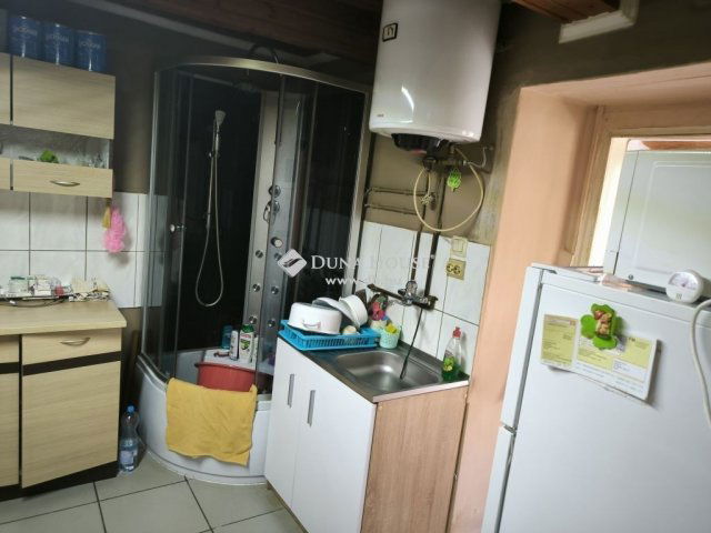 Eladó családi ház, Gyömrőn 18 M Ft, 1 szobás