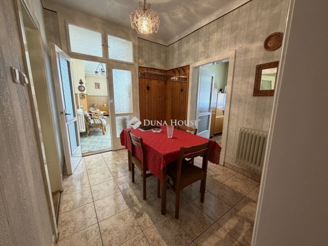 Eladó családi ház, Rábatamásin 47.9 M Ft, 3 szobás