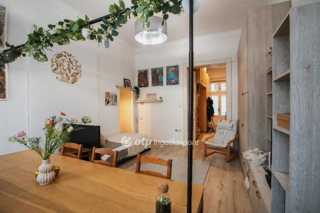 Eladó téglalakás, Budapesten, XII. kerületben 105.999 M Ft