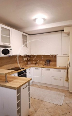 Kiadó téglalakás, albérlet, Pécsett 280 E Ft / hó, 68+2 szobás