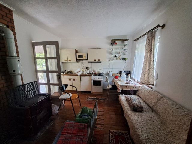 Eladó családi ház, Érsekcsanádon 41.99 M Ft, 1 szobás