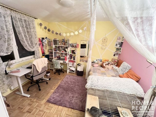 Eladó téglalakás, Szegeden 58.999 M Ft, 2 szobás