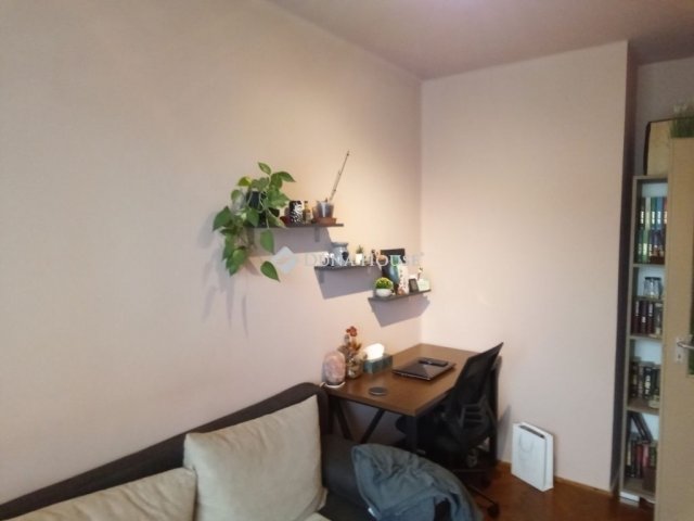 Eladó téglalakás, Vasváron 32 M Ft, 3 szobás