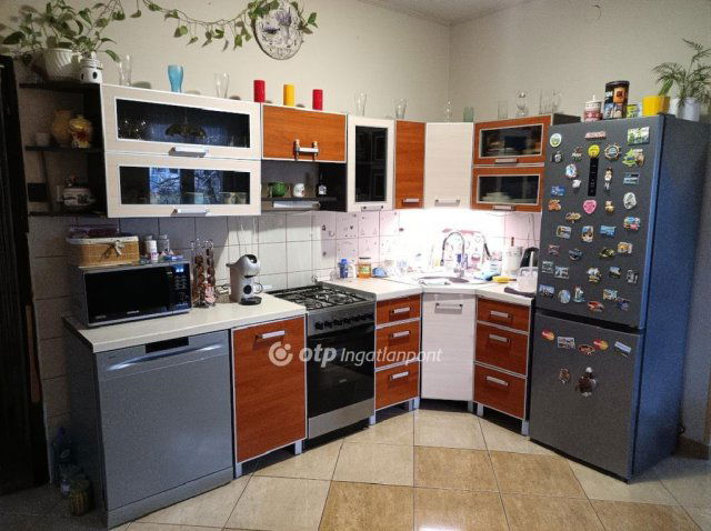 Eladó ikerház, Pátyon 90 M Ft, 2+2 szobás / költözzbe.hu