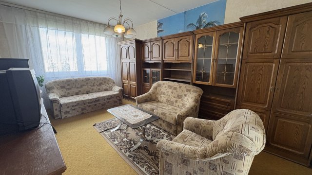 Kiadó panellakás, albérlet, Debrecenben 240 E Ft / hó, 4 szobás