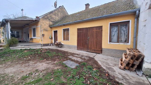 Eladó családi ház, Rábacsécsényen 45 M Ft, 3 szobás