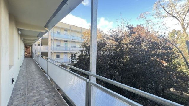 Eladó téglalakás, Egerben 45 M Ft, 3 szobás