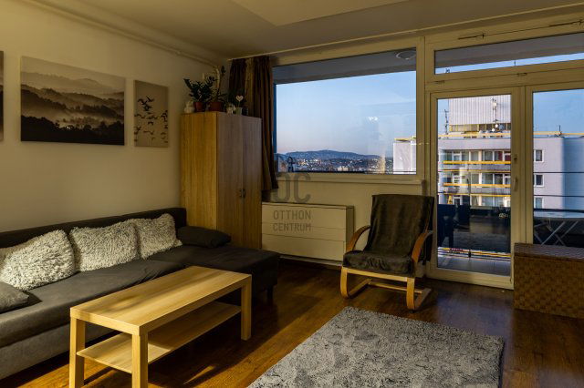 Eladó téglalakás, XI. kerületben, Fejér Lipót utcában