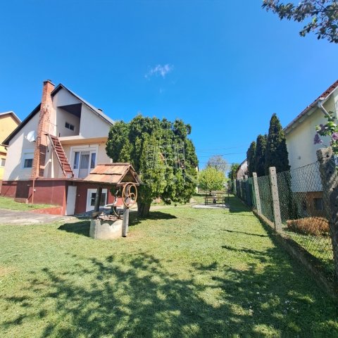 Eladó családi ház, Balatonkenesén 79 M Ft, 3 szobás