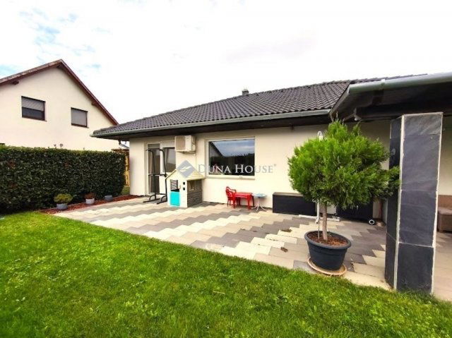 Eladó családi ház, Kozármislenyen 99.9 M Ft, 3 szobás