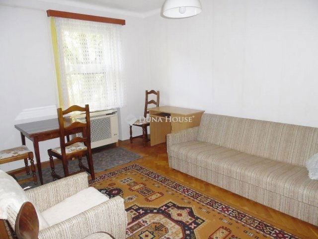 Eladó téglalakás, Debrecenben 49.9 M Ft, 2 szobás