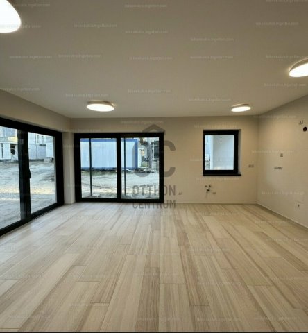 Eladó családi ház, Siófokon, Szent László utcában 230 M Ft