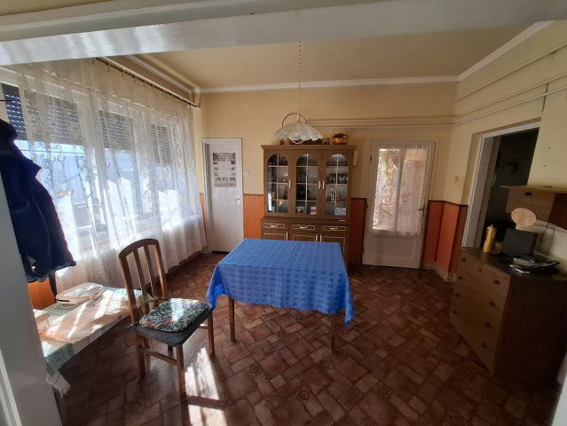 Eladó családi ház, Hajdúszováton, Károlyi Mihály utcában