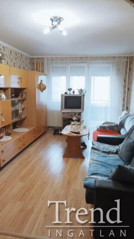 Eladó panellakás, Dunaújvárosban 32.9 M Ft, 2 szobás