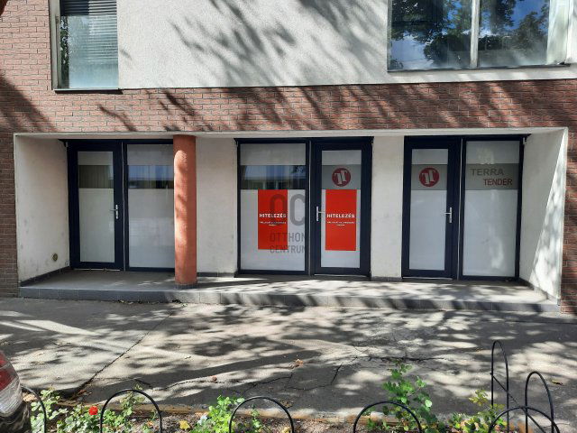 Kiadó téglalakás, albérlet, Szegeden 560 E Ft / hó, 5 szobás