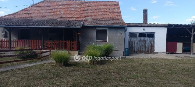 Eladó családi ház, Dömsödön 49.4 M Ft, 1+3 szobás