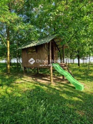 Eladó családi ház, Egerágon 159 M Ft, 5 szobás