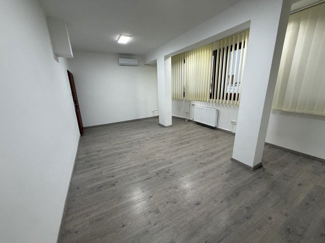 Kiadó iroda, Veszprémben 120 E Ft / hó / költözzbe.hu