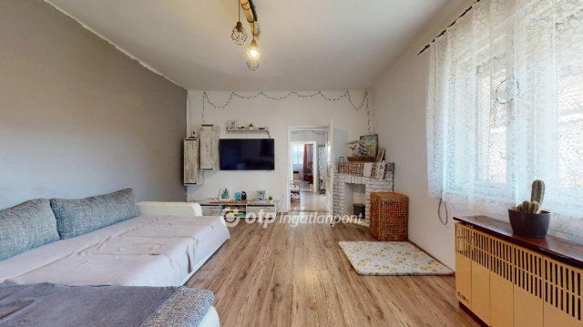 Eladó családi ház, Mezőkövesden 29.9 M Ft, 2 szobás