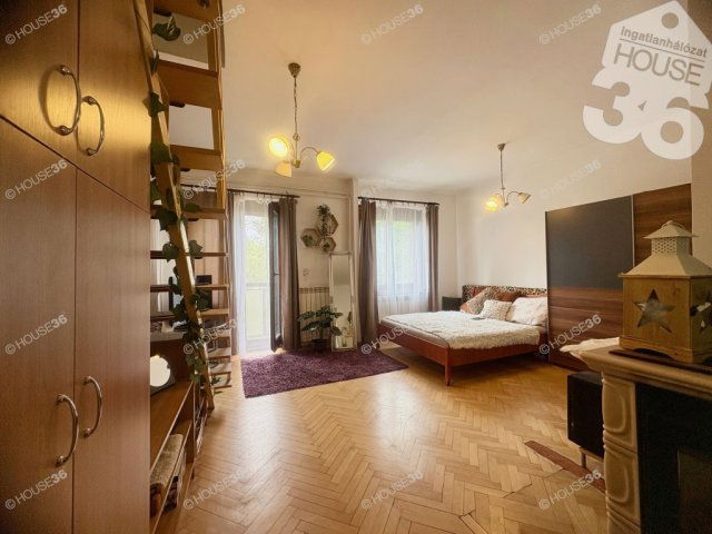 Eladó téglalakás, Kecskeméten 38.5 M Ft, 2 szobás