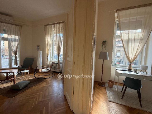 Eladó téglalakás, Budapesten, VIII. kerületben 112 M Ft